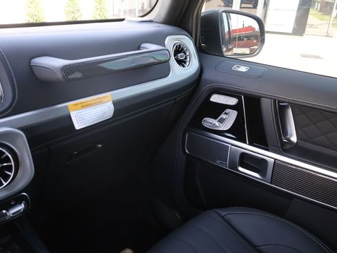 Used 2026 Mercedes-Benz G 550 image 44
