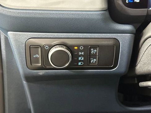 Used 2026 Ford Maverick XL image 19