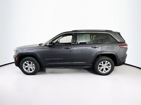 Used 2022 Jeep Grand Cherokee Limited AWD/4WD image 8