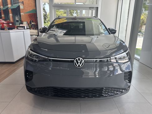 New 2026 Volkswagen ID.4 Pro RWD image 2