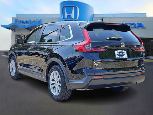 Used 2024 Honda CR-V EX image 4