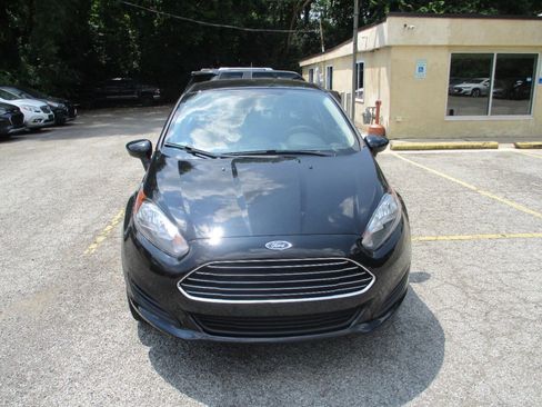 Used 2019 Ford Fiesta SE FWD image 11
