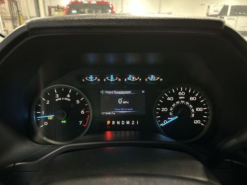 Used 2015 Ford F150 XLT w/ Equipment Group 301A Mid RWD image 14