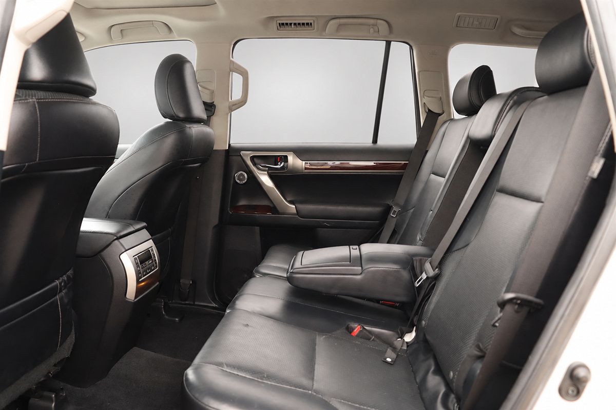 Used 2014 Lexus GX 460 Luxury AWD/4WD image 18