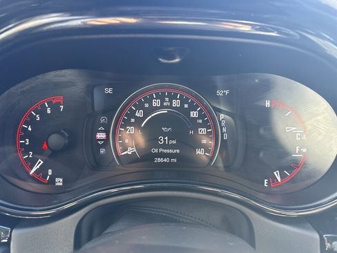 Used 2021 Dodge Durango SXT image 11