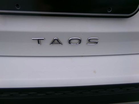 Used 2023 Volkswagen Taos SE AWD/4WD image 49