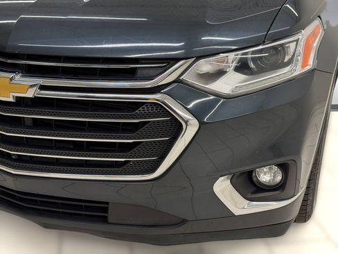 Used 2018 Chevrolet Traverse LT FWD image 10