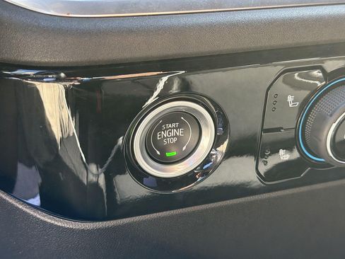Used 2022 Chevrolet Silverado 1500 RST RWD image 16