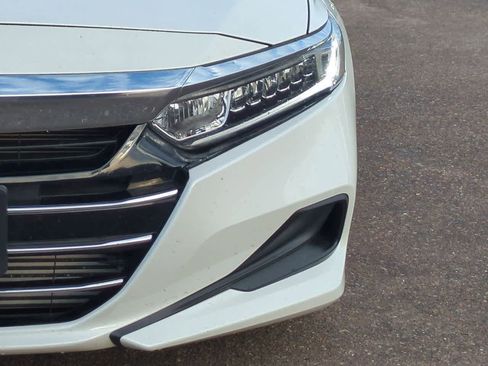 Used 2022 Honda Accord LX image 10