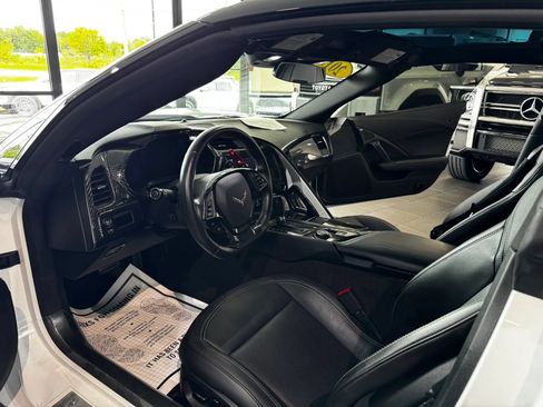 Used 2016 Chevrolet Corvette Stingray Coupe w/ Battery Protection Package RWD image 10