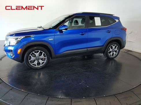 Used 2021 Kia Seltos EX image 9