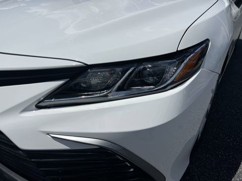Used 2023 Toyota Camry LE FWD image 6