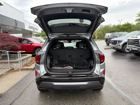 New 2026 GMC Terrain AT4 w/ Convenience Package III AWD/4WD image 37