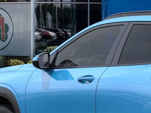 New 2026 Chevrolet Trax LT image 12