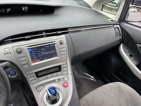 Used 2012 Toyota Prius Two image 15