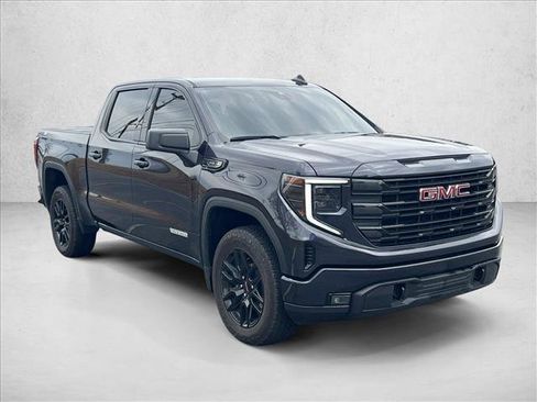 Used 2024 GMC Sierra 1500 Elevation image 3