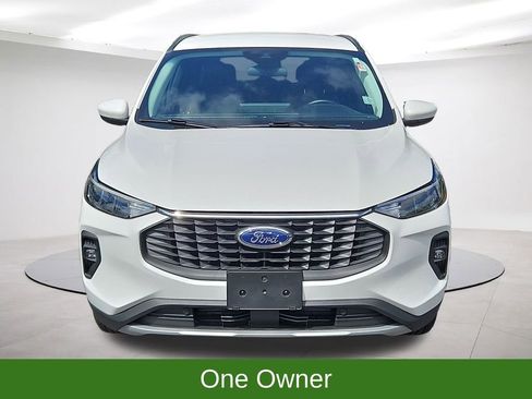 Used 2024 Ford Escape SE FWD image 2