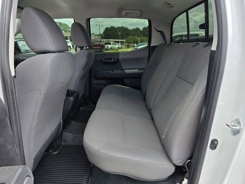 Used 2021 Toyota Tacoma SR w/ SR Convenience Package RWD image 16