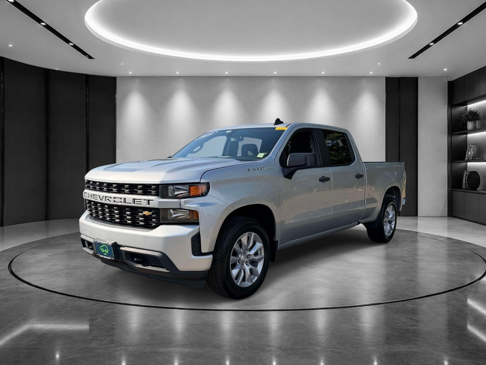 Certified 2022 Chevrolet Silverado 1500 Custom AWD/4WD image 1