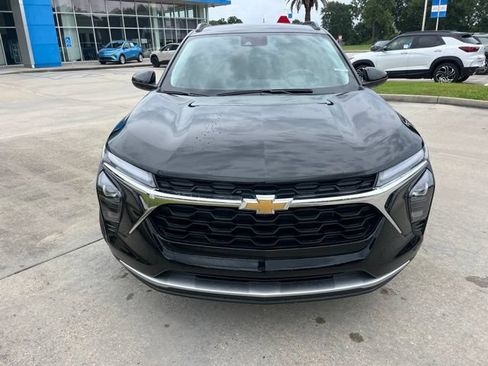New 2026 Chevrolet Trax LT w/ Driver Confidence Package FWD image 10