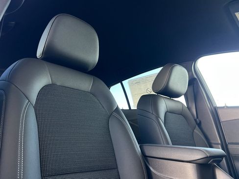 New 2026 Buick Envista Preferred image 16