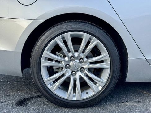 Used 2019 Cadillac XTS Luxury image 30