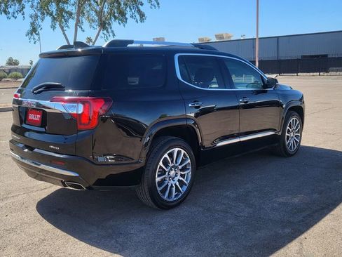 Used 2023 GMC Acadia Denali w/ Denali Ultimate Package AWD/4WD image 9