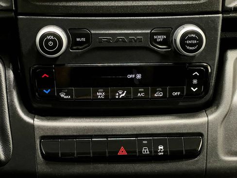 Used 2023 RAM ProMaster 2500 FWD image 25