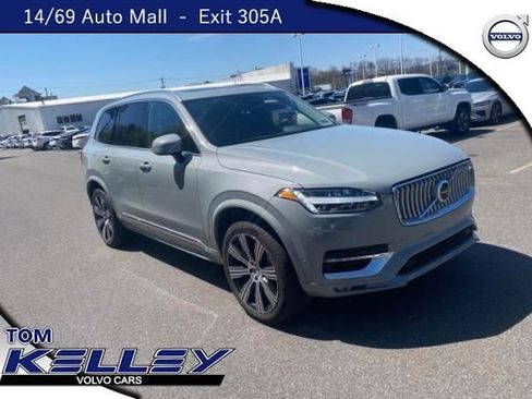 Used 2025 Volvo XC90 B6 Plus w/ Protection Package Premier AWD/4WD image 1