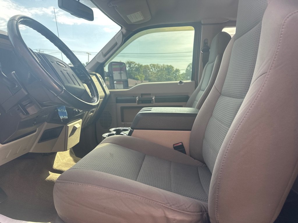 Used 2010 Ford F250 4x4 SuperCab Super Duty image 2