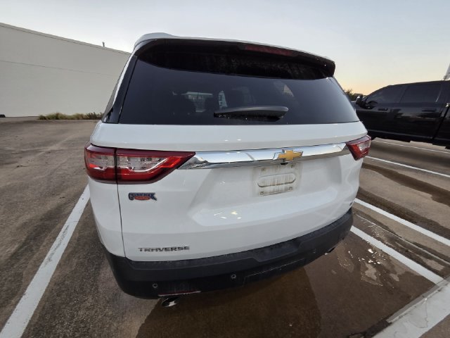 Used 2020 Chevrolet Traverse LT FWD image 5