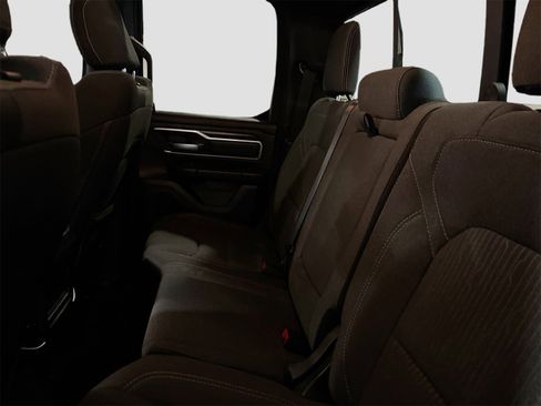 Used 2021 RAM 1500 Big Horn image 23