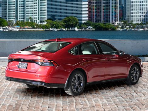 New 2025 Honda Accord EX-L image 5