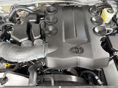 Certified 2024 Toyota 4Runner SR5 image 41