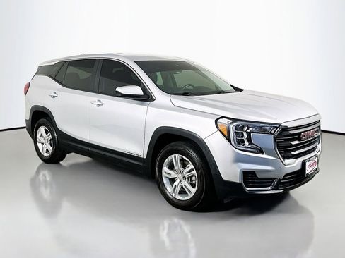 Used 2022 GMC Terrain SLE AWD/4WD image 13