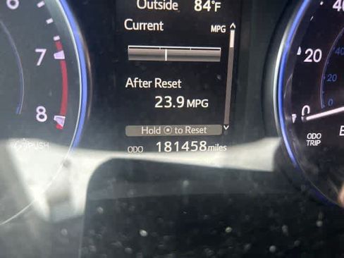 Used 2017 Toyota Highlander XLE FWD image 23