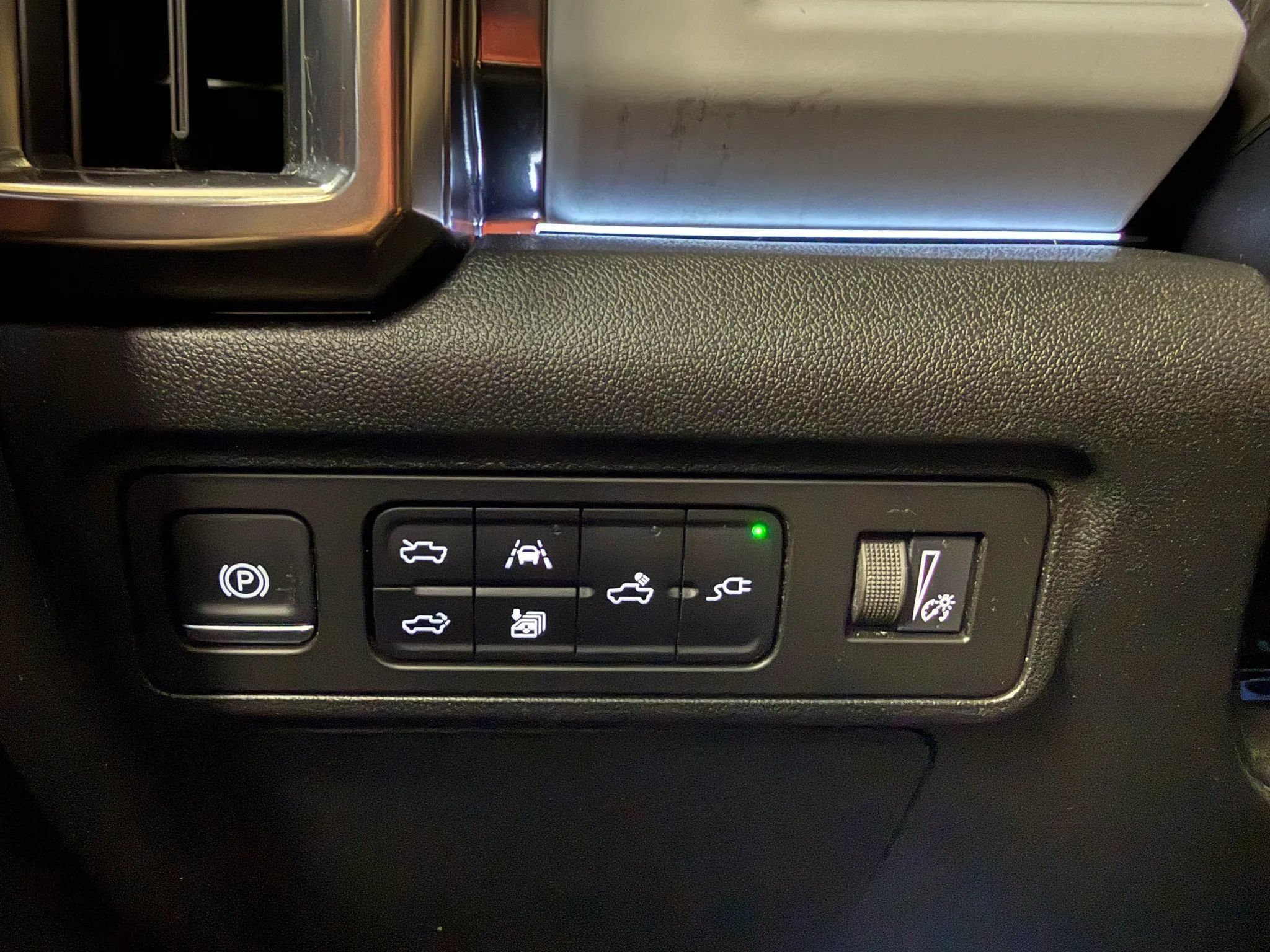 Used 2025 GMC Hummer EV 3X AWD/4WD image 28