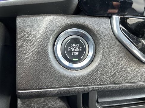 Used 2023 Chevrolet Colorado Trail Boss w/ Advanced Trailering Package AWD/4WD image 16