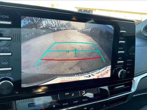 Used 2024 Toyota Sienna XLE Woodland Edition image 26