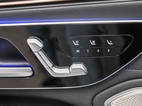 Certified 2024 Mercedes-Benz EQS 580 4MATIC Sedan image 26