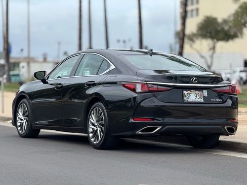 Used 2022 Lexus ES 350 Luxury image 3