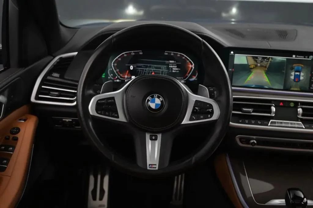 Used 2022 BMW X5 xDrive40i w/ M Sport Package AWD/4WD image 36
