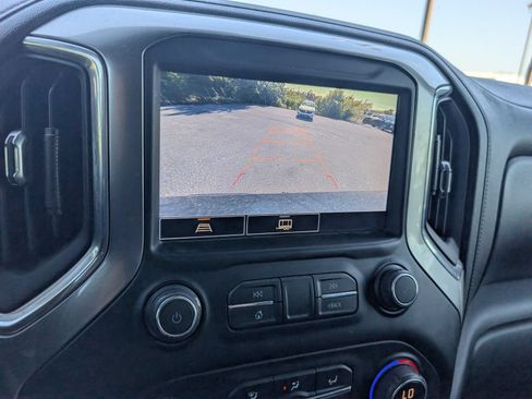 Used 2021 Chevrolet Silverado 1500 LT Trail Boss w/ Convenience Package II AWD/4WD image 11