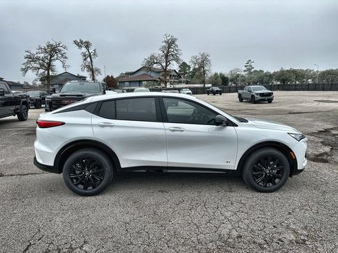 New 2026 Buick Envista Sport Touring w/ Convenience I Package FWD image 10