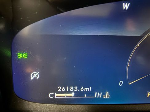 Used 2023 Lincoln Aviator Reserve w/ Equipment Group 201A image 18