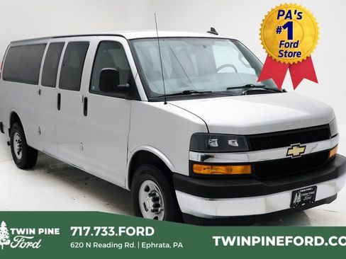 Used 2018 Chevrolet Express 3500 LT w/ LT Preferred Equipment Group image 1
