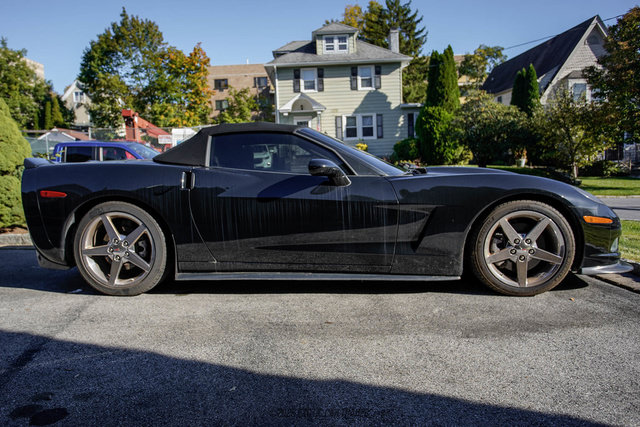 Used 2005 Chevrolet Corvette Convertible w/ Preferred Equipment Group RWD image 8
