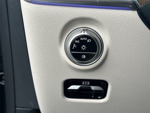 Certified 2025 Mercedes-Benz CLE 300 4MATIC Cabriolet image 31