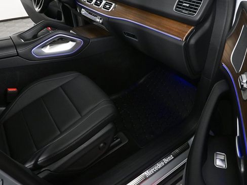 Certified 2025 Mercedes-Benz GLE 350 GLE 350 image 24