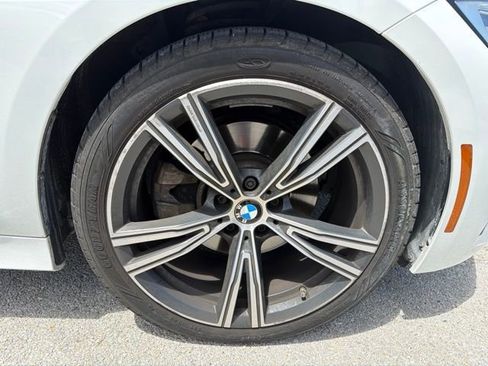 Used 2022 BMW 330i Sedan w/ Convenience Package RWD image 13